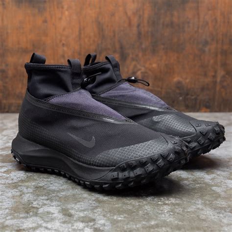 gore tex Nike shoes